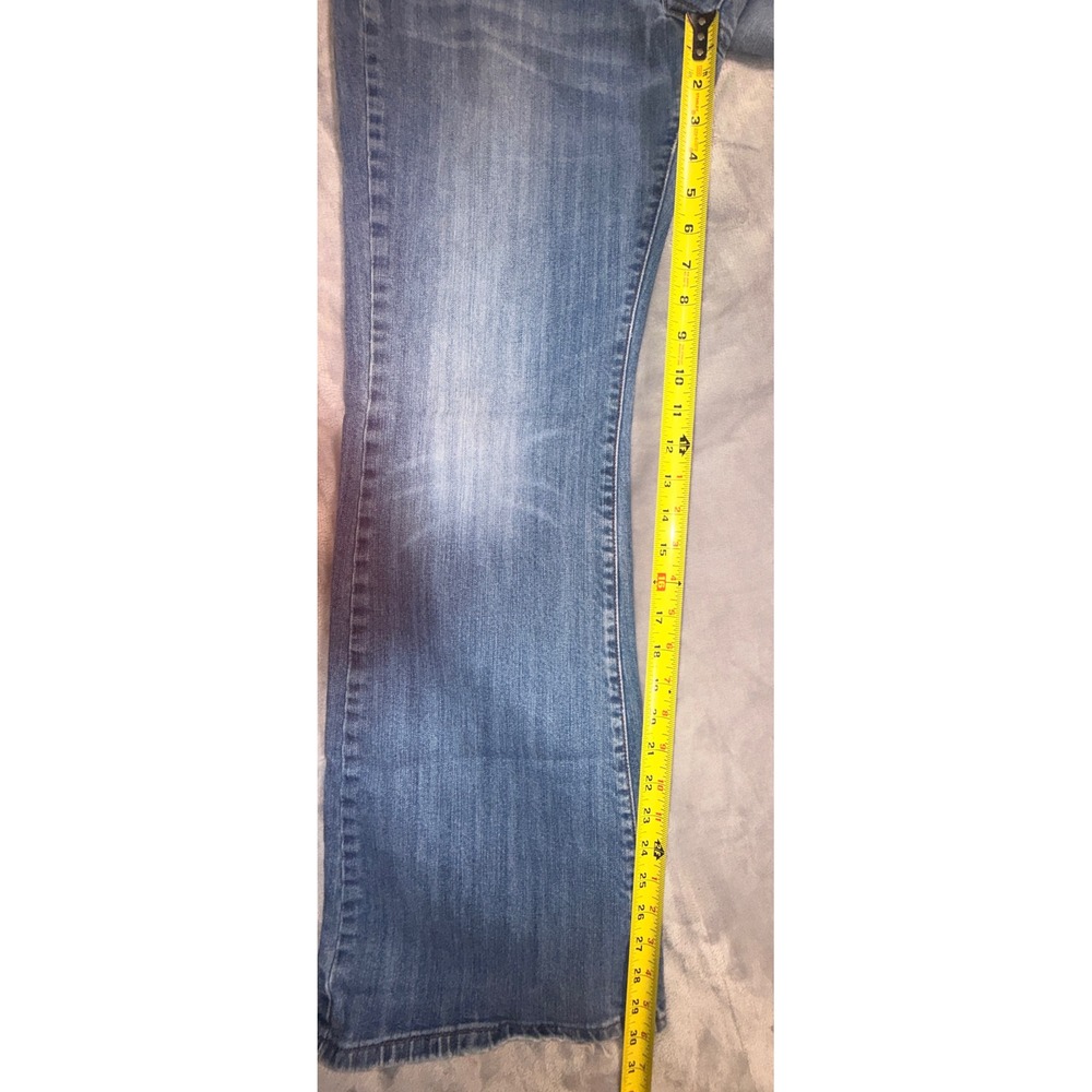 Levis Vintage‎ Flare 572 Jeans Womens 14M Light Wash Blue Distressed Mid Rise - Picture 5 of 11